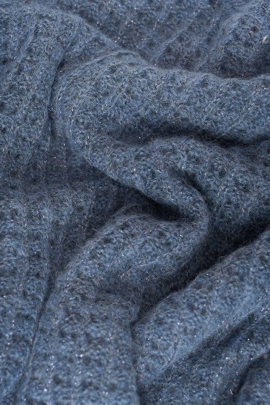 Sweter z ażurowym splotem